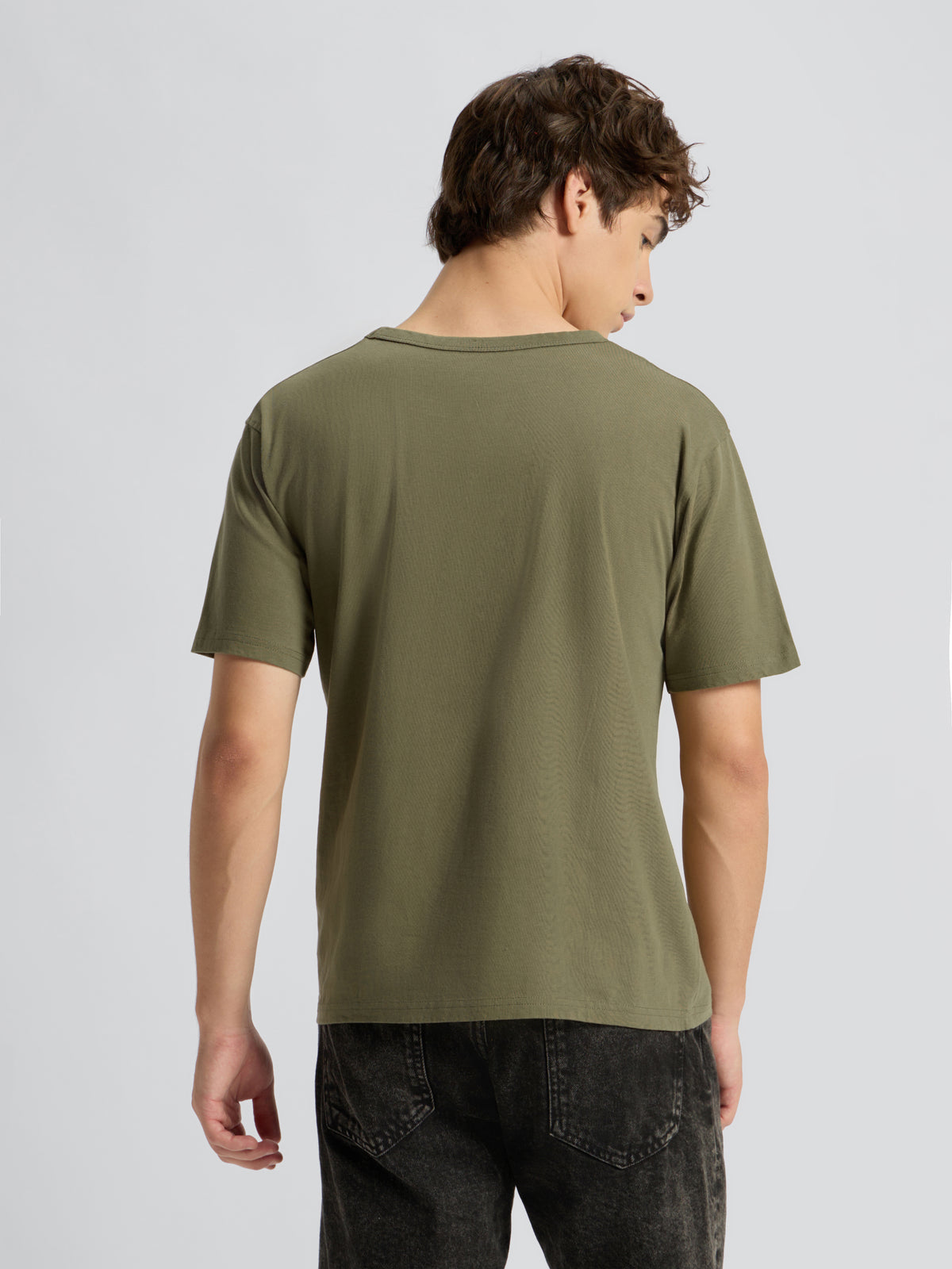 Nomad Essentials Men's Tee