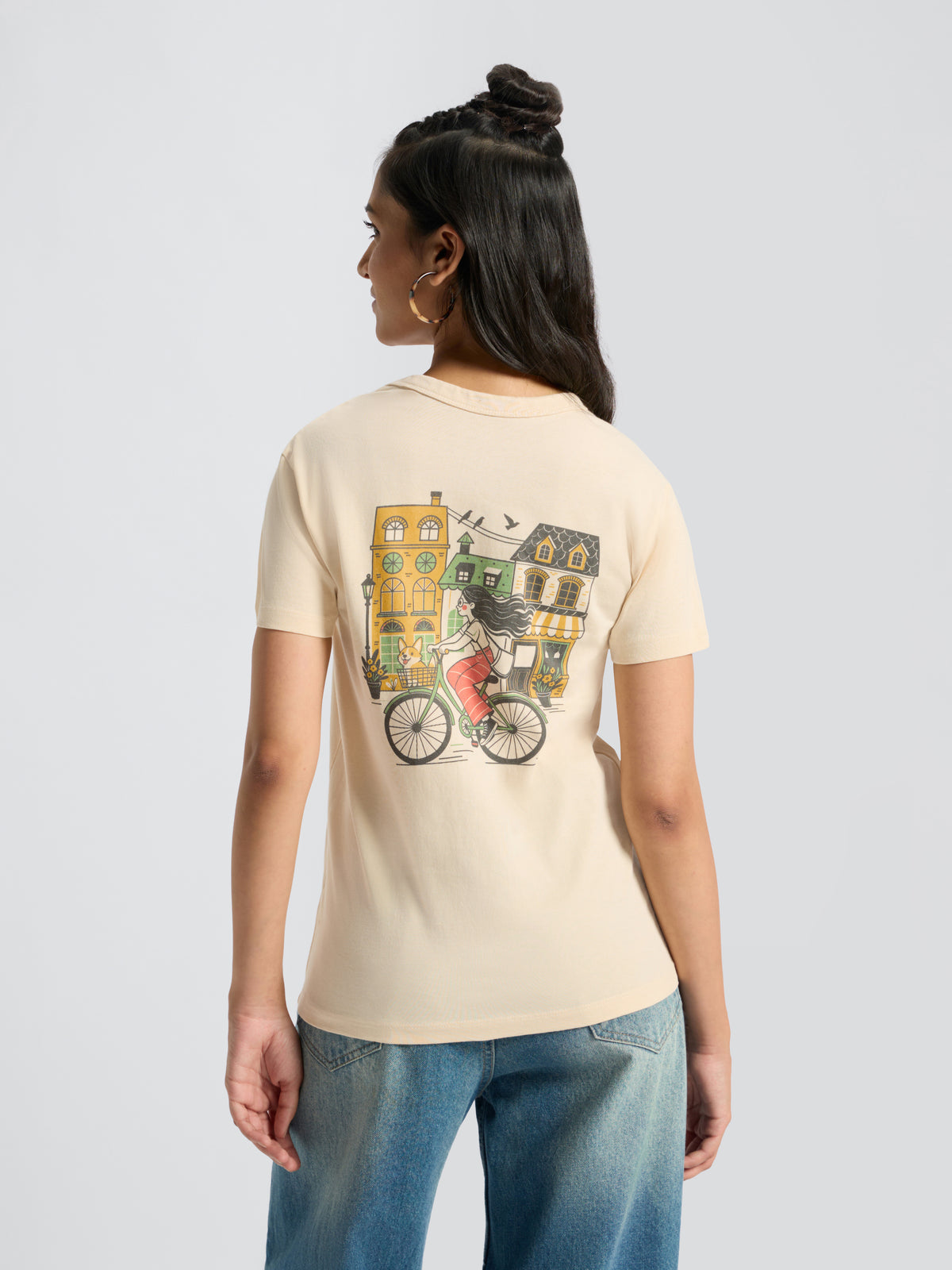 Globetrotter Women's Tee