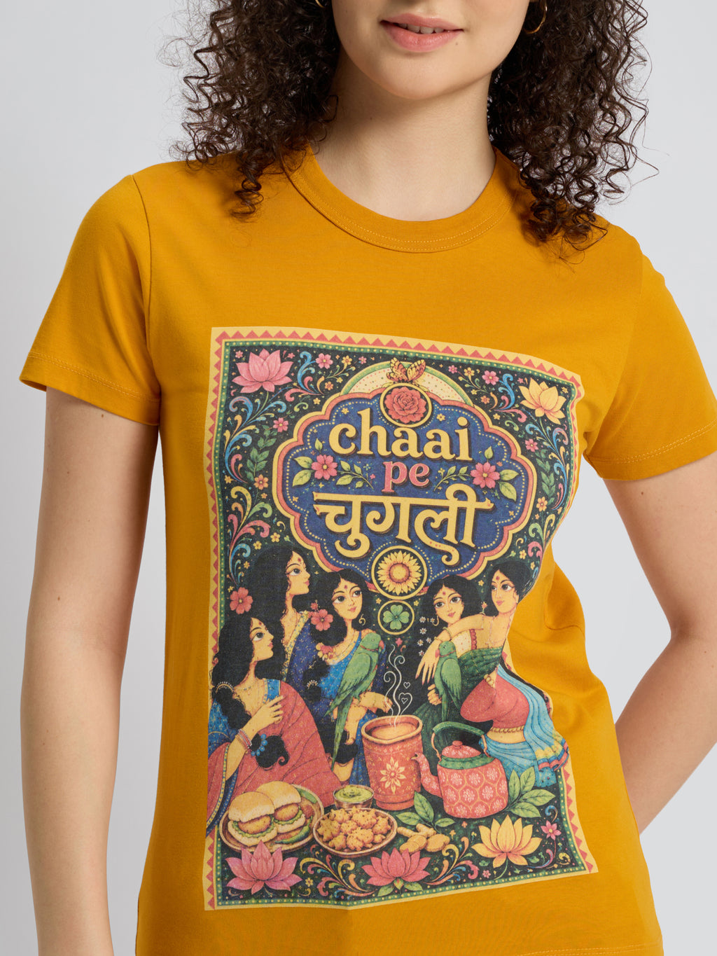 Chaai pe Chugli Women's Tee