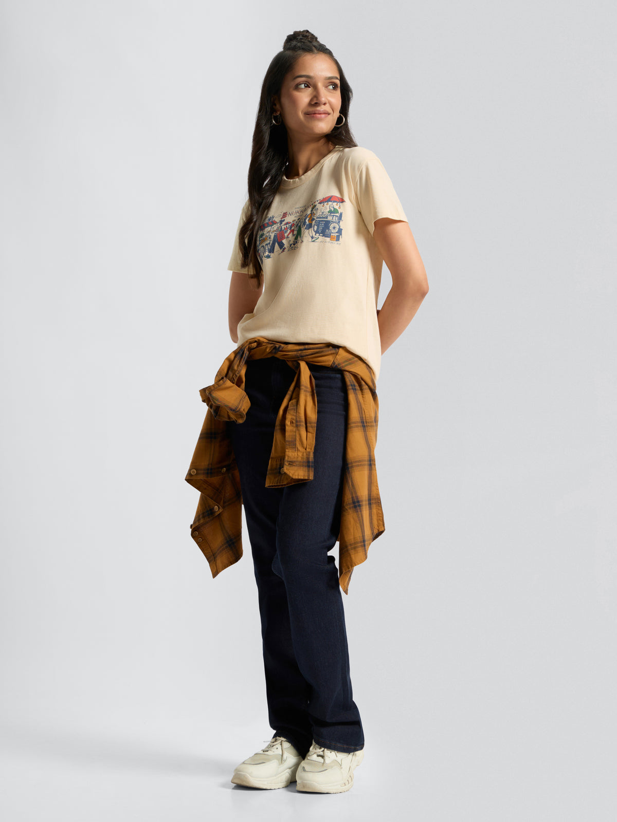 Nukkad Nomad Women's Tee